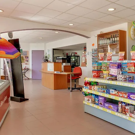 Amazing In Σπίτι διακοπών La Faute-sur-Mer